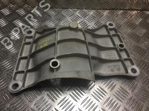 Used Gearbox mount Gearbox mount 39023339 39023339