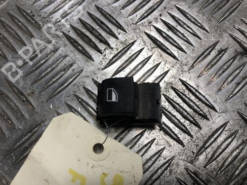 Used Right rear window switch Right rear window switch BMW 2 Active Tourer (F45) 216 d (116 hp) 34724154 34724154