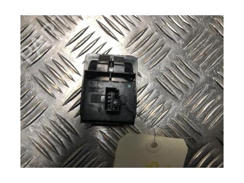 Left front window switch VW SCIROCCO III (137, 138) 1.4 TSI | BP28305481I27