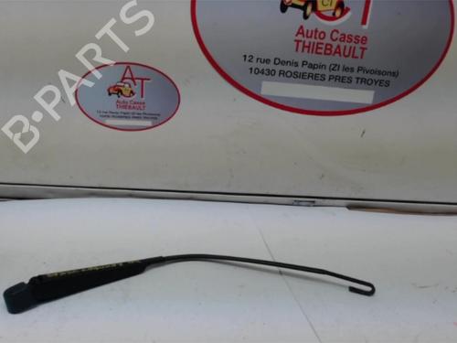 Used Rear windshield wiper arm RENAULT LAGUNA I (B56_, 556_) 2.2 D (B56F/2) (83 hp) 13131302