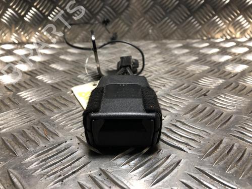 Used Seat buckle PEUGEOT 5008 (0U_, 0E_) 1.6 HDi (110 hp) 23211868