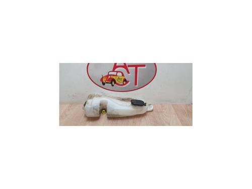 Used Windscreen washer tank DACIA SANDERO 1.4 MPI LPG (72 hp) 13268708