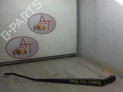 Front windshield wiper arm TOYOTA AVENSIS (_T25_) 2.0 D-4D (ADT250_, ADT250R) | BP20632313C143 