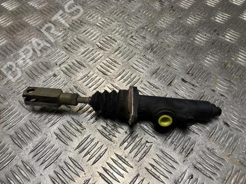 Used Clutch slave cylinder MERCEDES-BENZ G-CLASS (W463) 300 GD (463.327, 463.328) (113 hp) 32122707