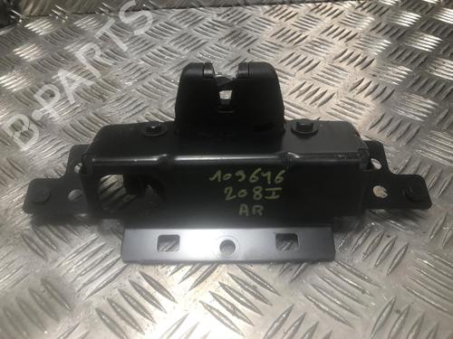 Used Tailgate lock PEUGEOT 208 I (CA_, CC_) 1.6 GTi (200 hp) 31245480