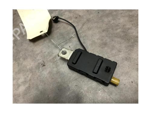 Antenne/Base RENAULT CLIO V (B7_) 1.0 TCe 100 (B7MT) | BP30785483C140