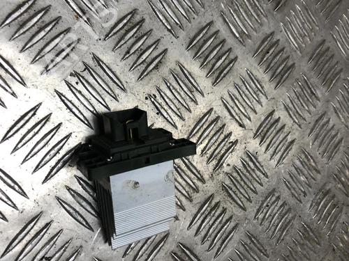 Varmeblæsermodstand HYUNDAI TUCSON (TL, TLE) 1.6 CRDi (136 hp) 31197238