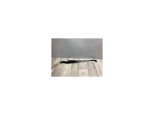 Used Front windshield wiper arm MERCEDES-BENZ E-CLASS (W211) E 270 CDI (211.016) (177 hp) 20612839