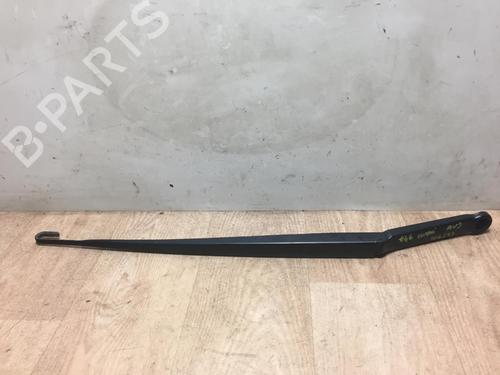 Used Front windshield wiper arm BMW 3 Coupe (E46) 323 Ci (170 hp) 13283687