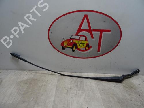 Used Front windshield wiper arm OPEL CORSA D (S07) 1.2 (L08, L68) (80 hp) 25298568