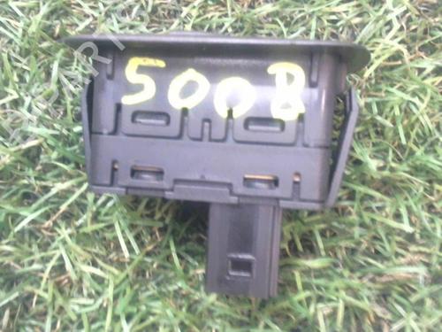 Switch PEUGEOT 5008 (0U_, 0E_) 2.0 HDi | BP13035347I30