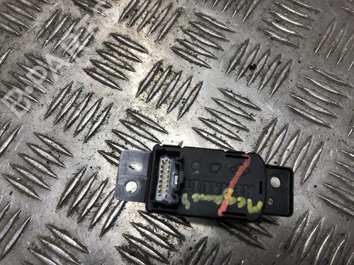 Comutador RENAULT MEGANE IV Hatchback (B9A/M/N_) 1.5 dCi 110 (B9A3) | BP31200954I30