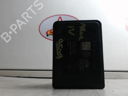 Used ABS pump RENAULT MEGANE IV Hatchback (B9A/M/N_) 1.6 TCe 205 (B9MV) (205 hp) 23109509