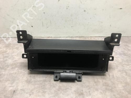 Used Cup/Object holder SUZUKI GRAND VITARA II (JT, TE, TD) 1.9 DDiS All-wheel Drive (JT419, TD44, JB419WD, JB419XD,... (129 hp) 30785422