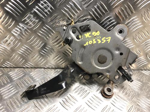 Used Hand brake VOLVO XC90 I (275) D5 AWD (163 hp) 31202580