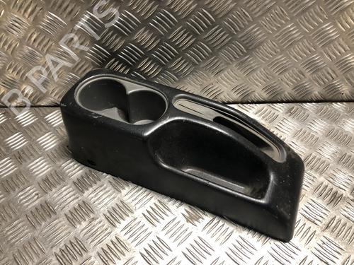 Used Middle console Middle console SUZUKI JIMNY Closed Off-Road Vehicle (SN) 1.5 DDiS 4WD (SN415D) (65 hp) 33458827 33458827