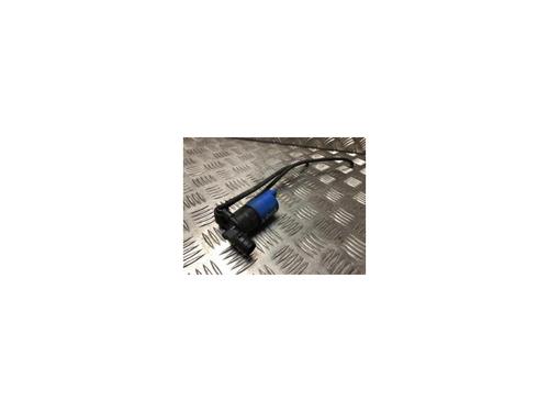 Used Washer pump PEUGEOT 5008 (0U_, 0E_) 1.6 BlueHDi 120 (120 hp) 25149377