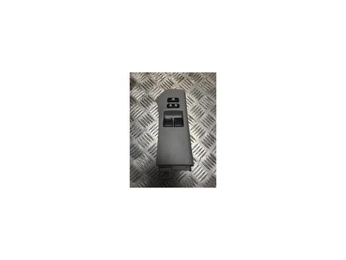 Used Left front window switch TOYOTA YARIS (_P9_) 1.4 D-4D (NLP90_, NLP90R) (90 hp) 26661926