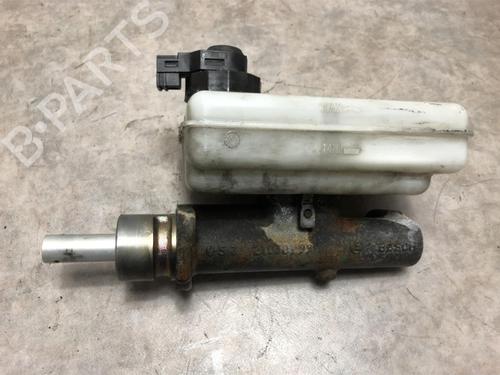 Hauptbremszylinder für IVECO DAILY III Van 35 C 12 V, 35 S 12 V (AGKA43A2, AGKB43A2, AGKB46A2,... (116 hp) 23128411