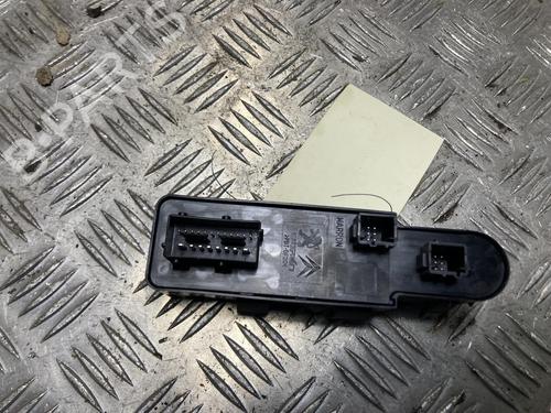 Left front window switch PEUGEOT 5008 (0U_, 0E_) 2.0 HDi 150 / BlueHDi 150 | BP36436387I27 - Image 2