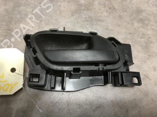 Used Front right interior door handle PEUGEOT PARTNER Box Body/MPV 1.6 HDi (90 hp) 20619598