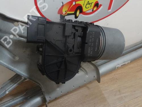 Used Front wiper motor DACIA LOGAN MCV (KS_) 1.5 dCi (KS04) (75 hp) 20628956