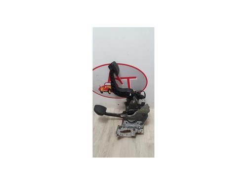 Used Clutch pedal CITROËN C4 II (NC_) 1.6 HDi 90 (92 hp) 13264643