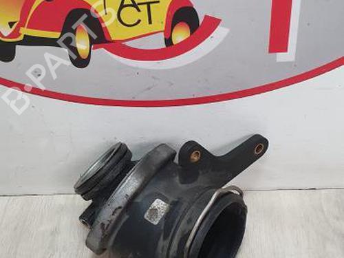 Difusor / Saída de ar Difusor / Saída de ar MERCEDES-BENZ CLK (C209) CLK 220 CDI (209.308) (136 hp) 28722230 28722230