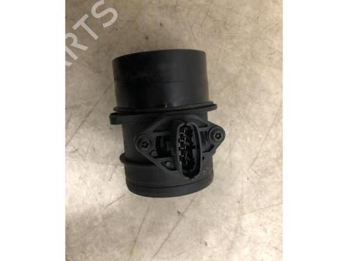 Mass air flow sensor KIA SORENTO I (JC) 2.5 CRDi 4WD | BP25305579M95