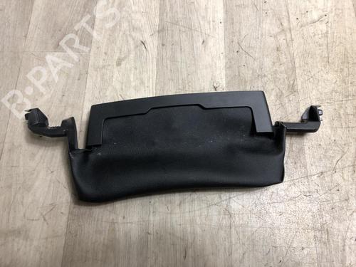 otra-renault-megane-iv-hatchback-b9amn_-2015-26740825 main image