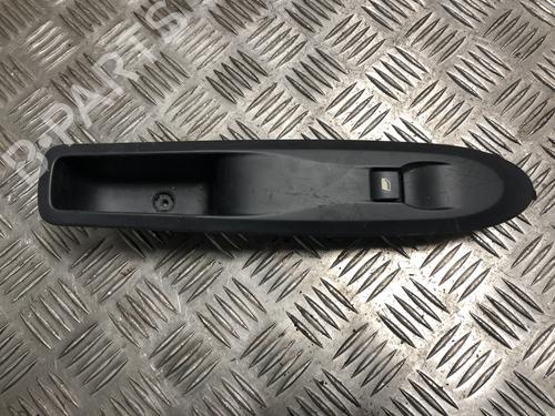 Used Right front window switch Right front window switch DS DS 4 / DS 4 CROSSBACK (NX_) 1.6 BlueHDi 120 (120 hp) 33429577 33429577