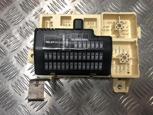 Sikringsdose JAGUAR S-TYPE II (X200) 2.7 D (207 hp) 31197316