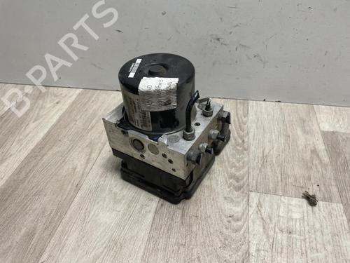 Used ABS pump FORD FOCUS III Turnier 1.6 TDCi (115 hp) 23068377