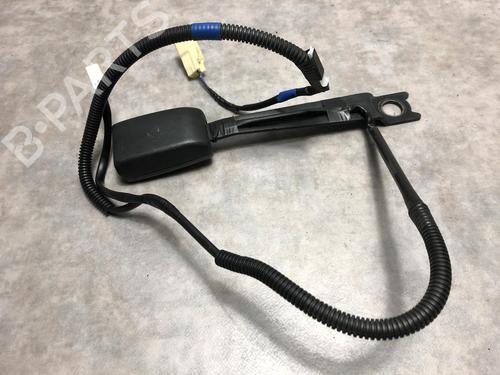 Used Seat buckle TOYOTA URBAN CRUISER (_P1_) 1.4 D-4D 4WD (NLP115_, NLP115R) (90 hp) 20616192