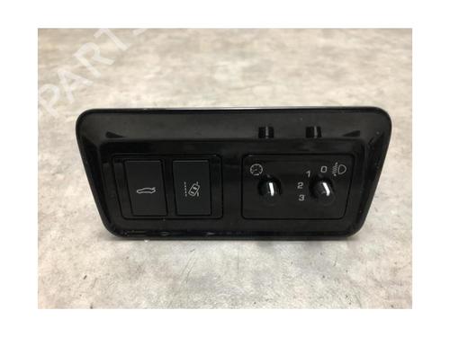 Switch JAGUAR XE (X760) 2.0 D | BP20622088I30 