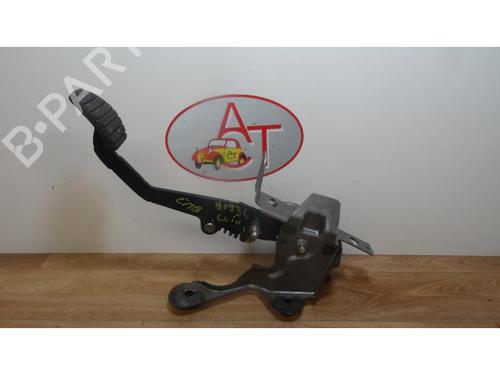 Clutch pedal RENAULT CLIO IV (BH_) 1.5 dCi 75 | BP12971898I13 