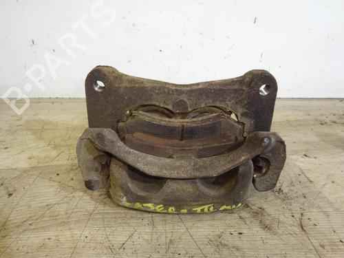 Venstre bremsekaliber foran MITSUBISHI PAJERO CLASSIC (V2_W, V6_W, V7_W) 2.5 TD (V24W) | BP13270683M105