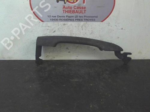 Used Front left exterior door handle RENAULT MEGANE II (BM0/1_, CM0/1_) 1.5 dCi (BM0F, BM0T, BM2B, CM0F, CM0T) (82 hp) 13262321