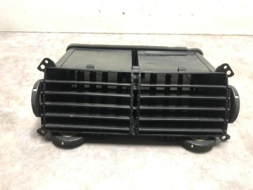 Used Air vent SUZUKI GRAND VITARA II (JT, TE, TD) 1.9 DDiS All-wheel Drive (JT419, TD44, JB419WD, JB419XD,... (129 hp) 20617120