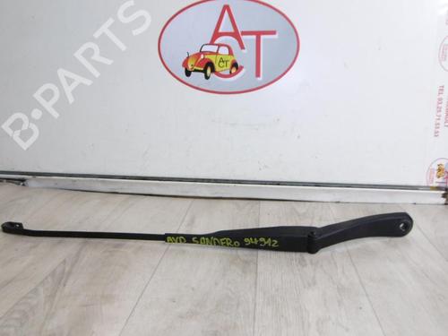 Used Front windshield wiper arm DACIA SANDERO 1.5 dCi (68 hp) 13275778