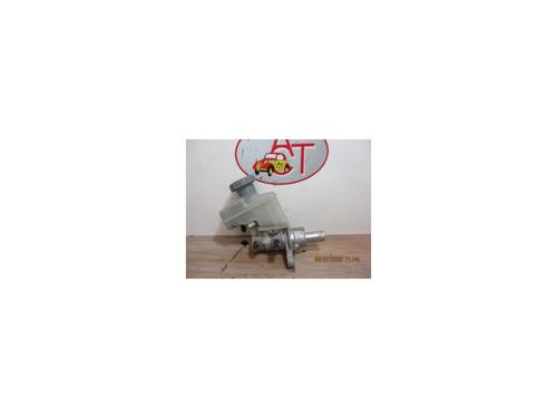 Used Brake master cylinder SUZUKI GRAND VITARA II (JT, TE, TD) 1.9 DDiS All-wheel Drive (JT419, TD44, JB419WD, JB419XD,... (129 hp) 22250054