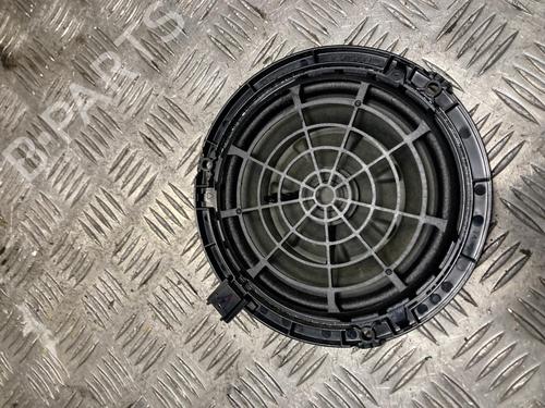 Coluna de som Coluna de som PEUGEOT 3008 II SUV (MC_, MR_, MJ_, M4_) 1.2 THP/ PureTech 130 (MRHNSM, MRHNSU, MRHNSJ, MRHNYW,... (131 hp) 36093906 36093906