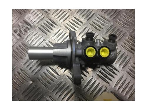 Brake master cylinder PEUGEOT 308 I (4A_, 4C_) 1.6 THP 16V | BP24492123M77 