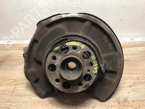 Used Right rear steering knuckle MERCEDES-BENZ E-CLASS (W211) E 270 CDI (211.016) (177 hp) 20613059