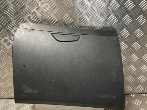 Used Glove box Glove box RENAULT CAPTUR I (J5_, H5_) 1.3 TCe 150 (J5NK, J5JS) (150 hp) 36138832 36138832