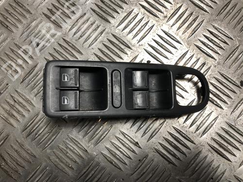 Used Left front window switch Left front window switch VW GOLF VI (5K1) 1.6 TDI (105 hp) 34266497 34266497