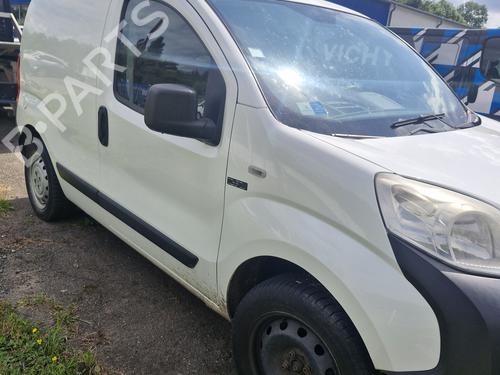 Left headlight PEUGEOT BIPPER (AA_) 1.3 HDi 75 | BP31199606C28 