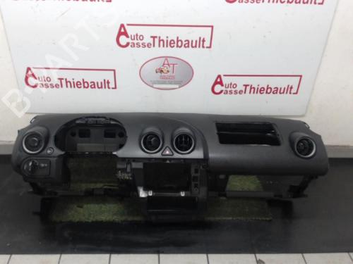 Used Dashboard FORD FIESTA V (JH_, JD_) 1.3 (60 hp) 13261540