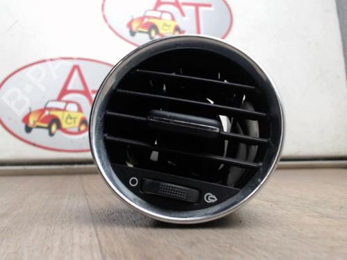 Air vent PEUGEOT 308 I (4A_, 4C_) 2.0 HDi | BP13132778I21