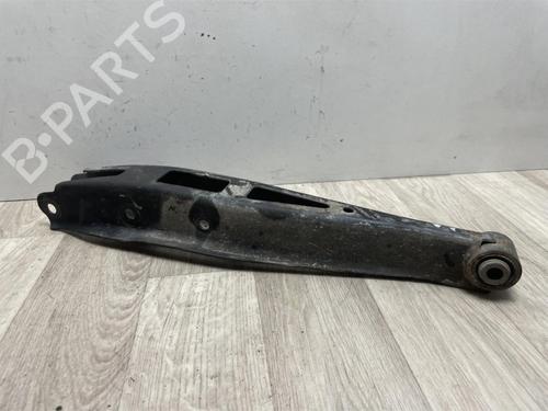 Højre bagtil bærearm SUBARU IMPREZA Hatchback (GR, GH, G3) 2.0 D AWD (150 hp) 13404220